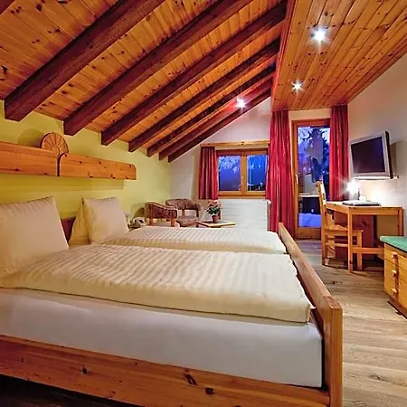 Astoria Arosa