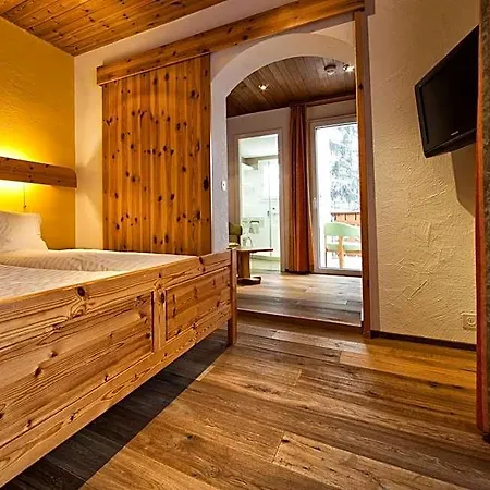 Astoria Arosa