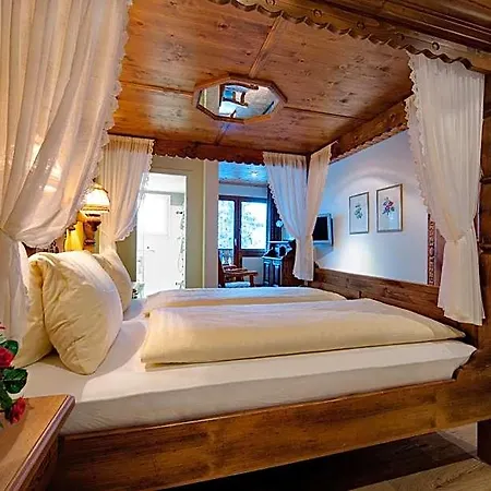 Szálloda Astoria 3*