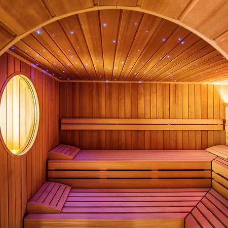 Astoria ホテル 3*